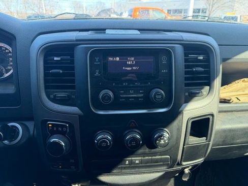 Used 2015 RAM 1500 Express image 18