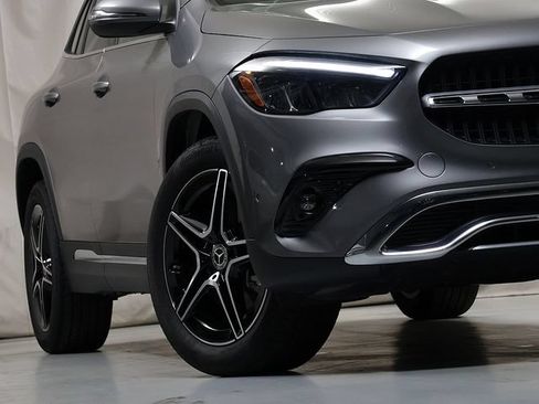 Certified 2026 Mercedes-Benz GLA 250 4MATIC image 4