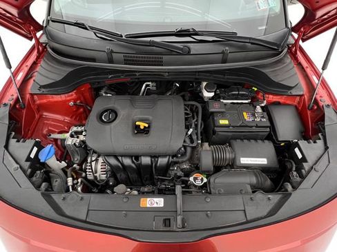 Used 2023 Kia Soul LX FWD image 28