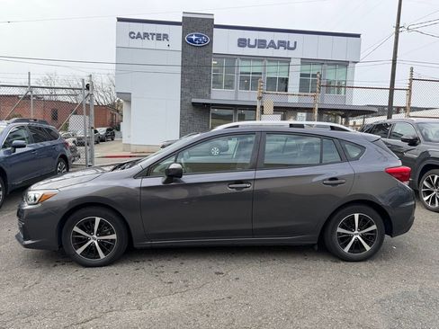 Used 2023 Subaru Impreza Premium image 4