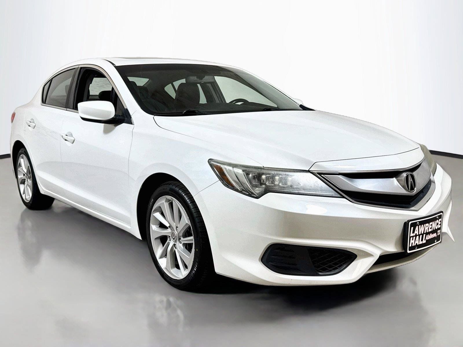 Used 2017 Acura ILX FWD image 3