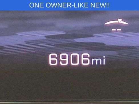 Used 2025 Chevrolet Traverse High Country image 14