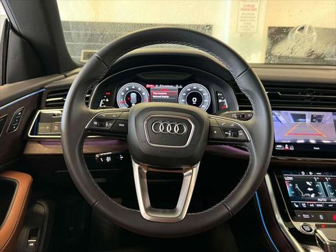 Used 2025 Audi Q8 Premium Plus image 14