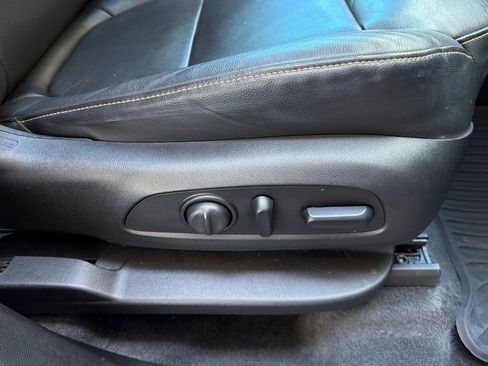 Used 2018 Chevrolet Traverse LT AWD/4WD image 23