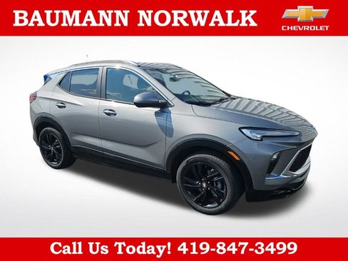 Used 2024 Buick Encore GX Sport Touring w/ Comfort Package AWD/4WD image 6