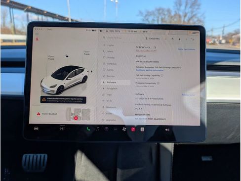 Used 2023 Tesla Model 3 Performance image 22