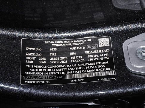 New 2026 Aston Martin DBX 707 image 36