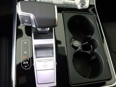 Used 2025 Audi Q7 3.0T Prestige w/ Prestige Package image 20