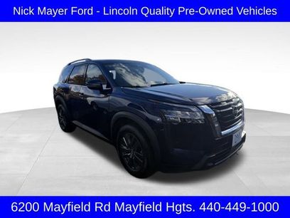 Used 2022 Nissan Pathfinder SV