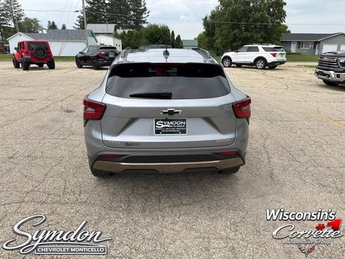 Used 2025 Chevrolet Trax ACTIV w/ Driver Confidence Package FWD image 5