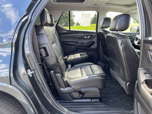 Used 2018 Chevrolet Traverse Premier w/ LPO, Floor Liner Package AWD/4WD image 26