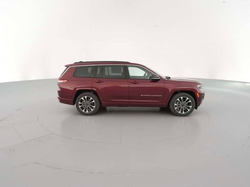 New 2025 Jeep Grand Cherokee L Overland image 14