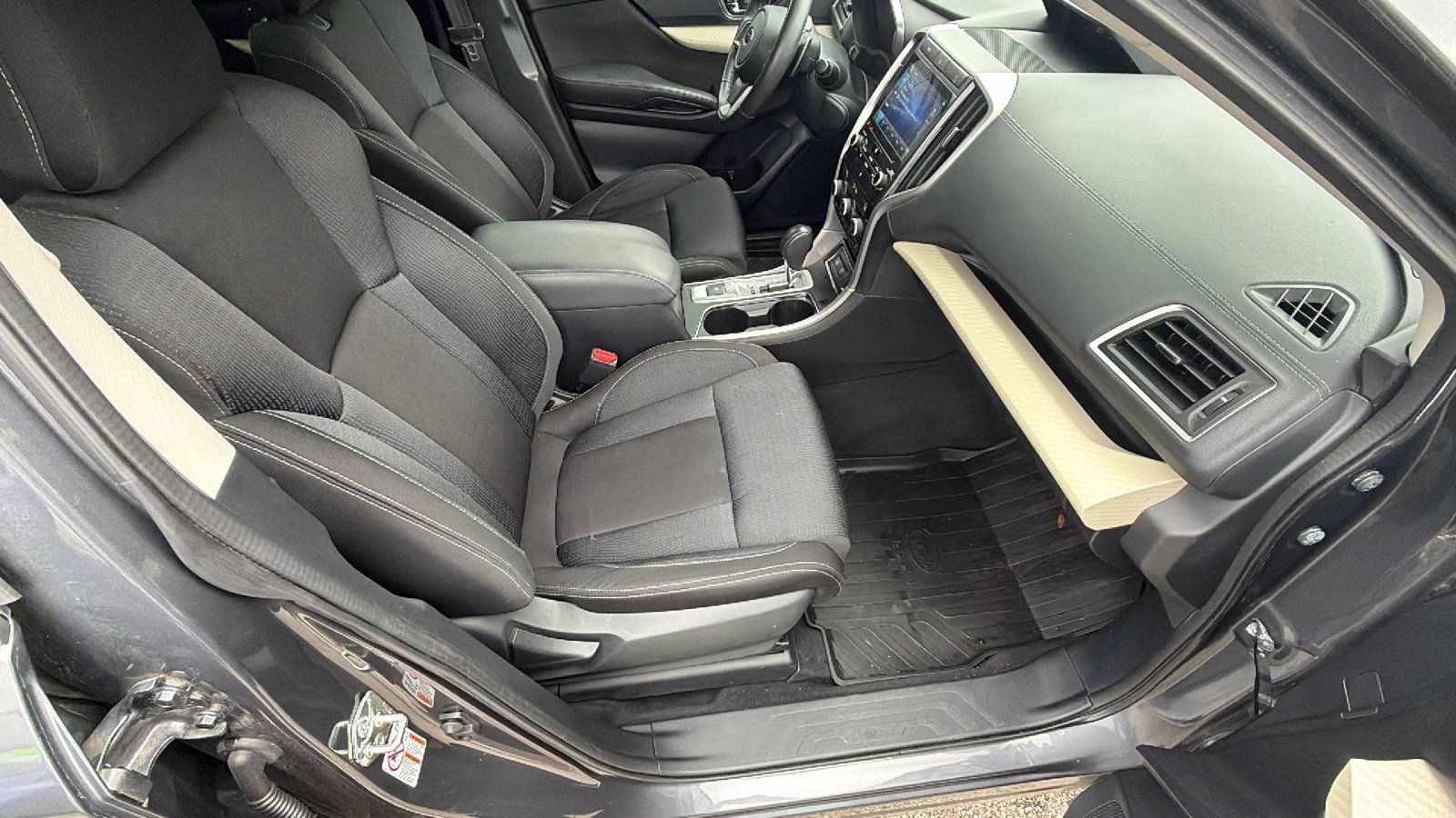 Used 2020 Subaru Ascent Premium w/ Convenience Package AWD/4WD image 21