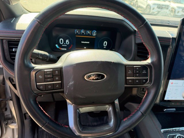 Used 2024 Ford Expedition Limited AWD/4WD image 17