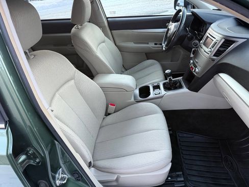 Used 2012 Subaru Outback 2.5i Premium image 16