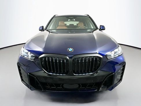 New 2026 BMW X5 xDrive40i w/ Executive Package image 2