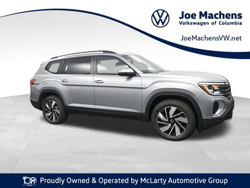 New 2026 Volkswagen Atlas SE image 1