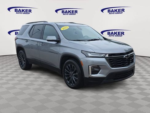Used 2023 Chevrolet Traverse RS AWD/4WD image 3