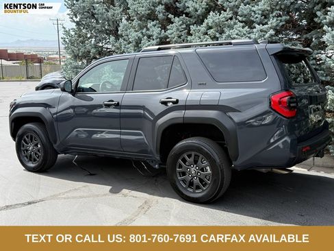 Used 2026 Toyota 4Runner SR5 AWD/4WD image 5