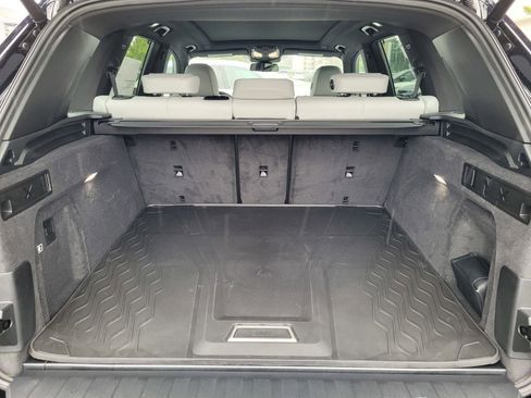 New 2026 BMW X5 xDrive40i w/ M Sport Package AWD/4WD image 19
