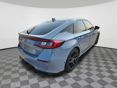 Used 2024 Honda Civic Sport image 4