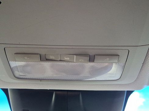 Used 2014 Chevrolet Cruze LT image 33