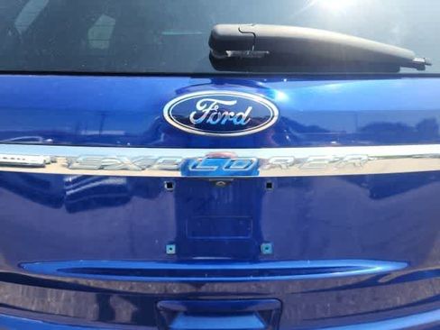 Used 2013 Ford Explorer XLT AWD/4WD image 10