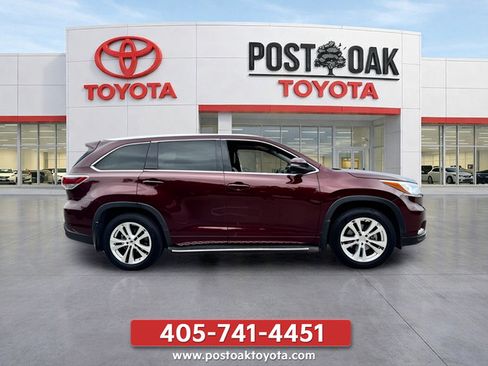 Used 2016 Toyota Highlander Limited Platinum AWD/4WD image 1