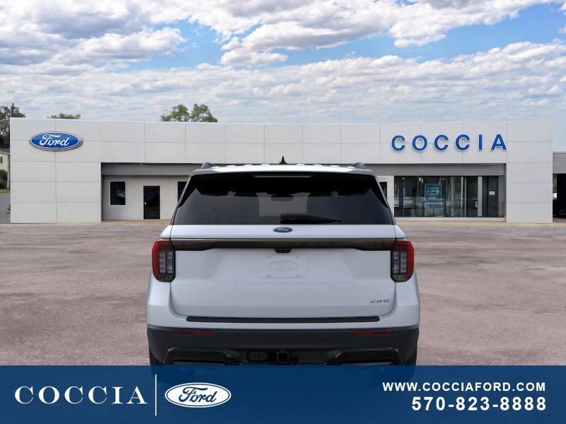 New 2026 Ford Explorer ST-Line w/ ST-Line Street Pack AWD/4WD image 5