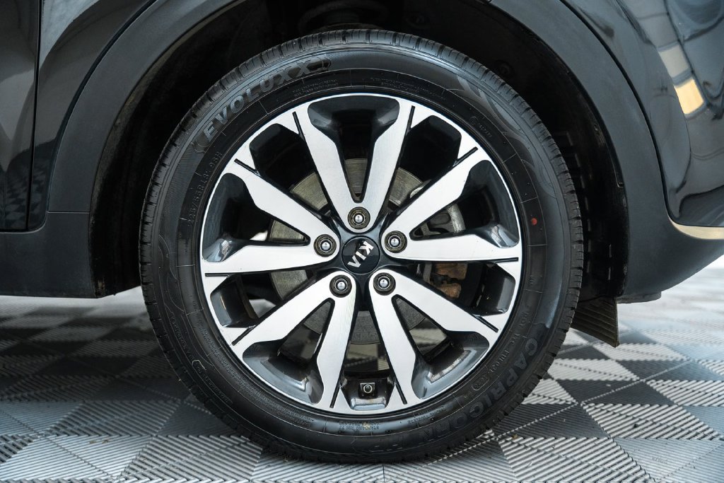 Used 2018 Kia Sportage EX w/ EX Premium Package AWD/4WD image 18