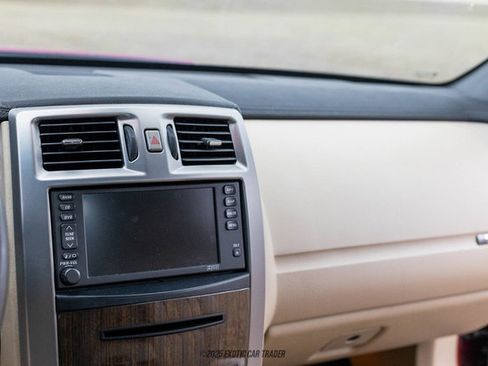 Used 2007 Cadillac XLR V image 35