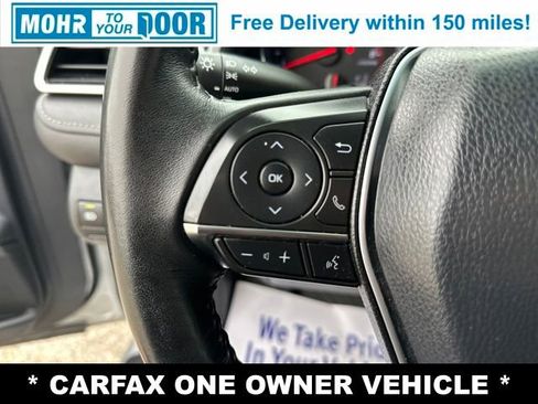 Used 2018 Toyota Camry XSE image 16