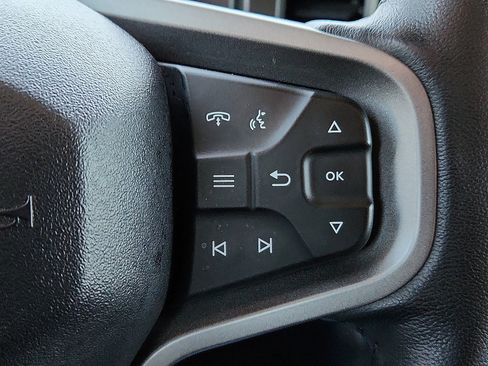 Used 2023 Ford Bronco Badlands image 16