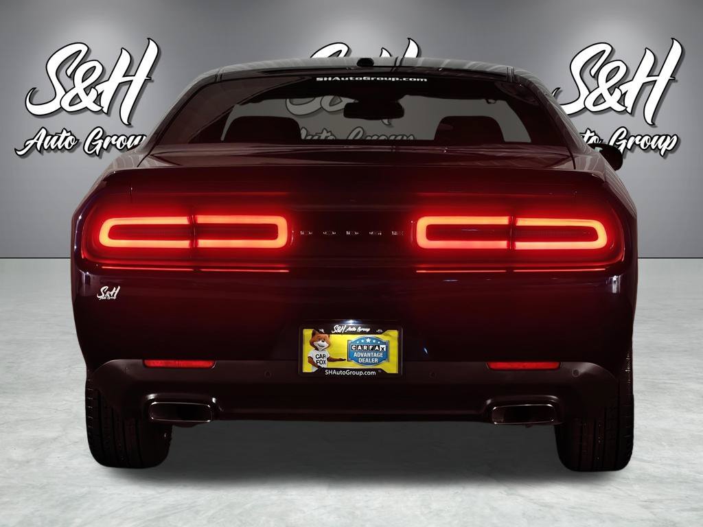 Used 2015 Dodge Challenger SXT w/ Super Sport Group (SS/T) RWD image 19