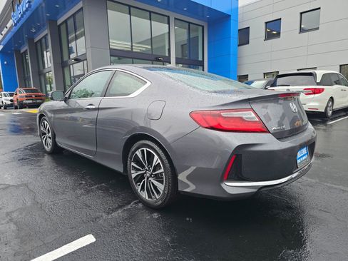 Used 2017 Honda Accord EX-L image 5