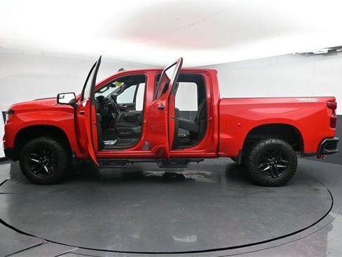 Used 2022 Chevrolet Silverado 1500 Custom Trail Boss image 35