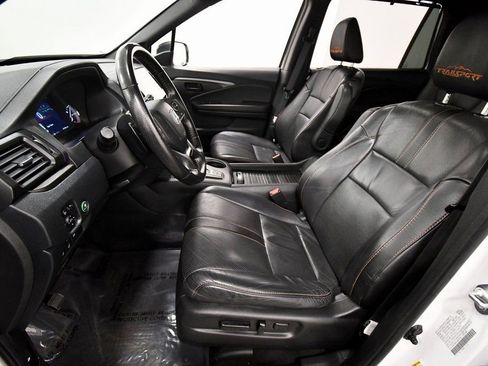 Certified 2022 Honda Passport TrailSport image 15