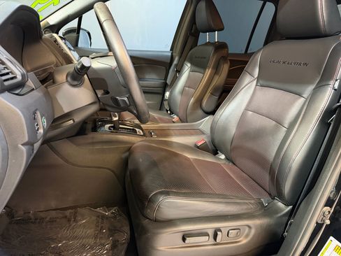 Used 2019 Honda Ridgeline Black Edition image 5