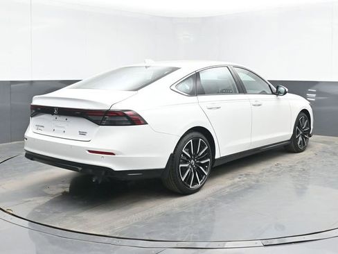 New 2026 Honda Accord Touring image 10