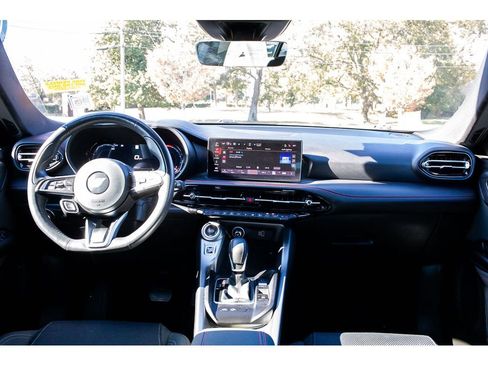 Used 2024 Dodge Hornet GT w/ Cold Weather Group image 12