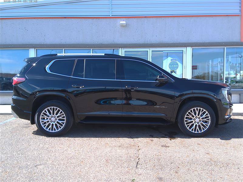 Used 2026 GMC Acadia Denali w/ Super Cruise Package AWD/4WD image 4