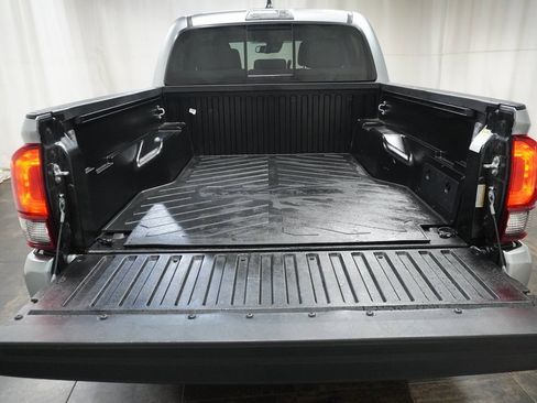 Certified 2023 Toyota Tacoma 4x4 Double Cab image 6