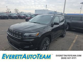 Used 2023 Jeep Compass High Altitude video 1