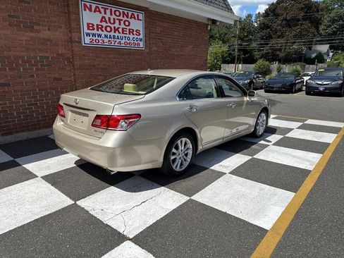 Used 2012 Lexus ES 350 4dr Sdn image 3
