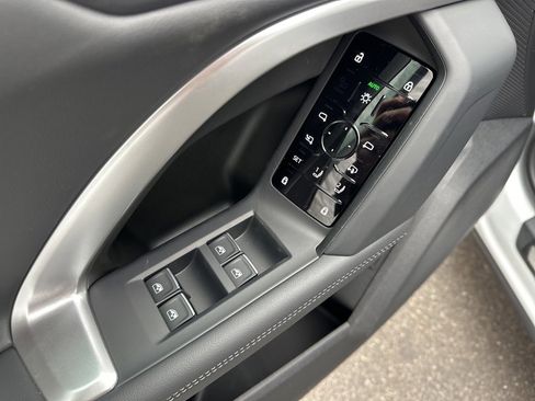 New 2025 Audi Q5 Premium image 12