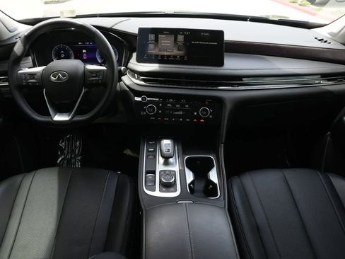 Used 2025 INFINITI QX60 Sensory image 7