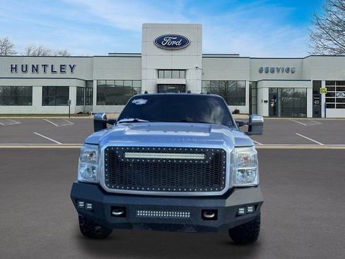 Used 2014 Ford F250 Platinum AWD/4WD image 2