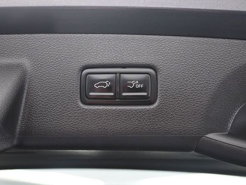 Certified 2025 Kia Carnival SX image 36