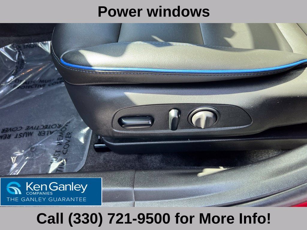Used 2024 Buick Envista Sport Touring w/ Convenience I Package FWD image 25