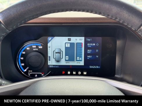 Used 2023 Ford Bronco Outer Banks AWD/4WD image 18